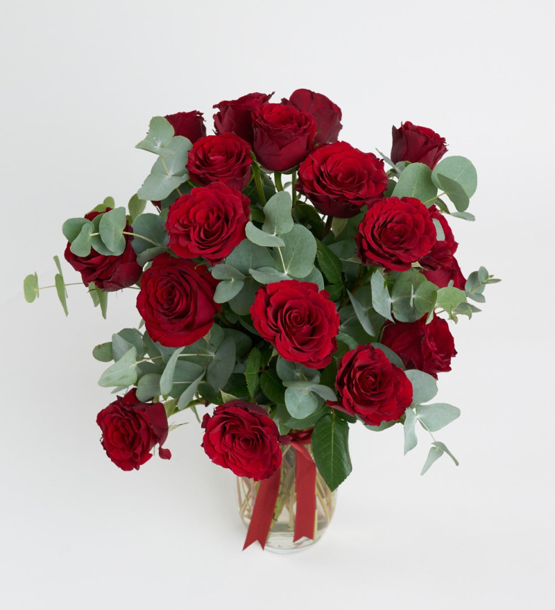 Paşabahçe Vazoda 20'li Kırmızı Gül